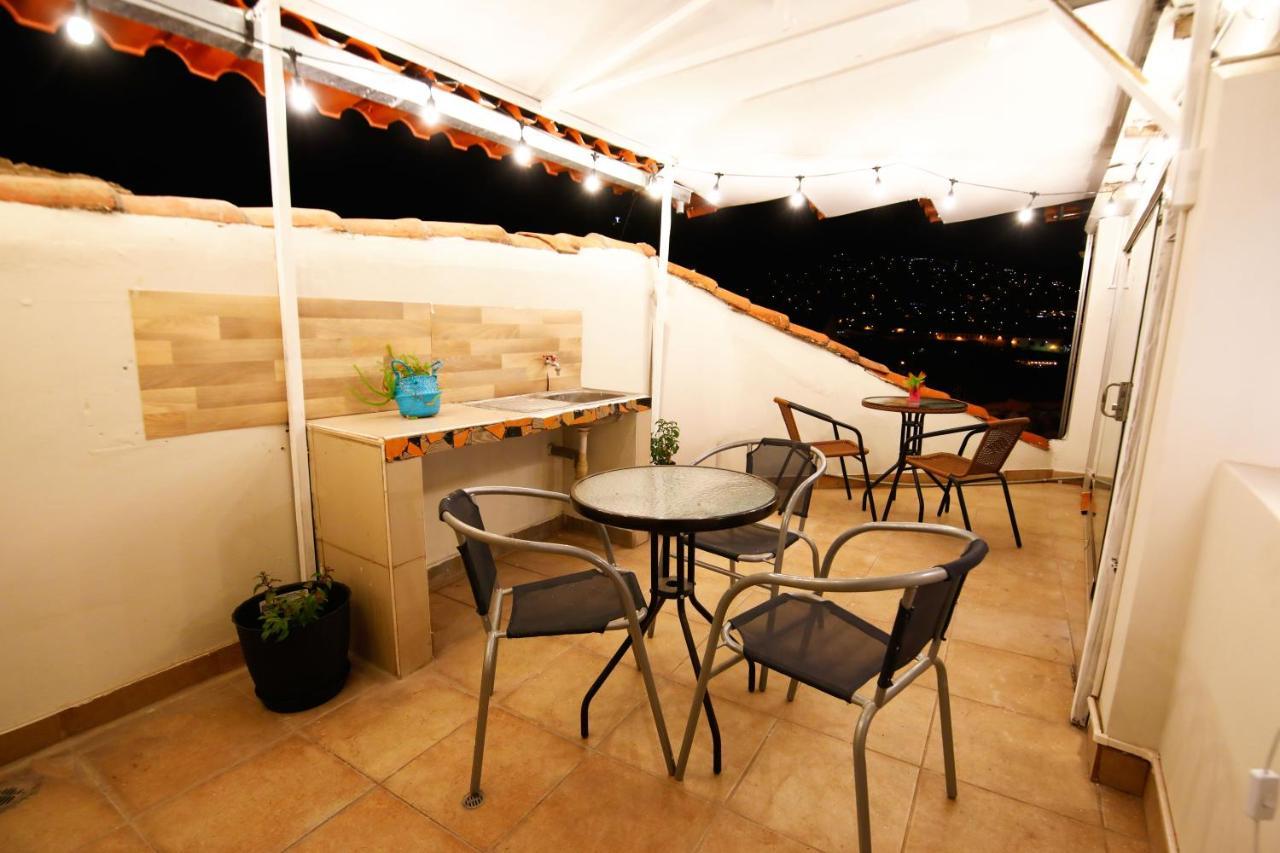Casona Tordo - A 3 Cdras De La Plaza - Habitaciones Con Bano Privado Cusco Bagian luar foto